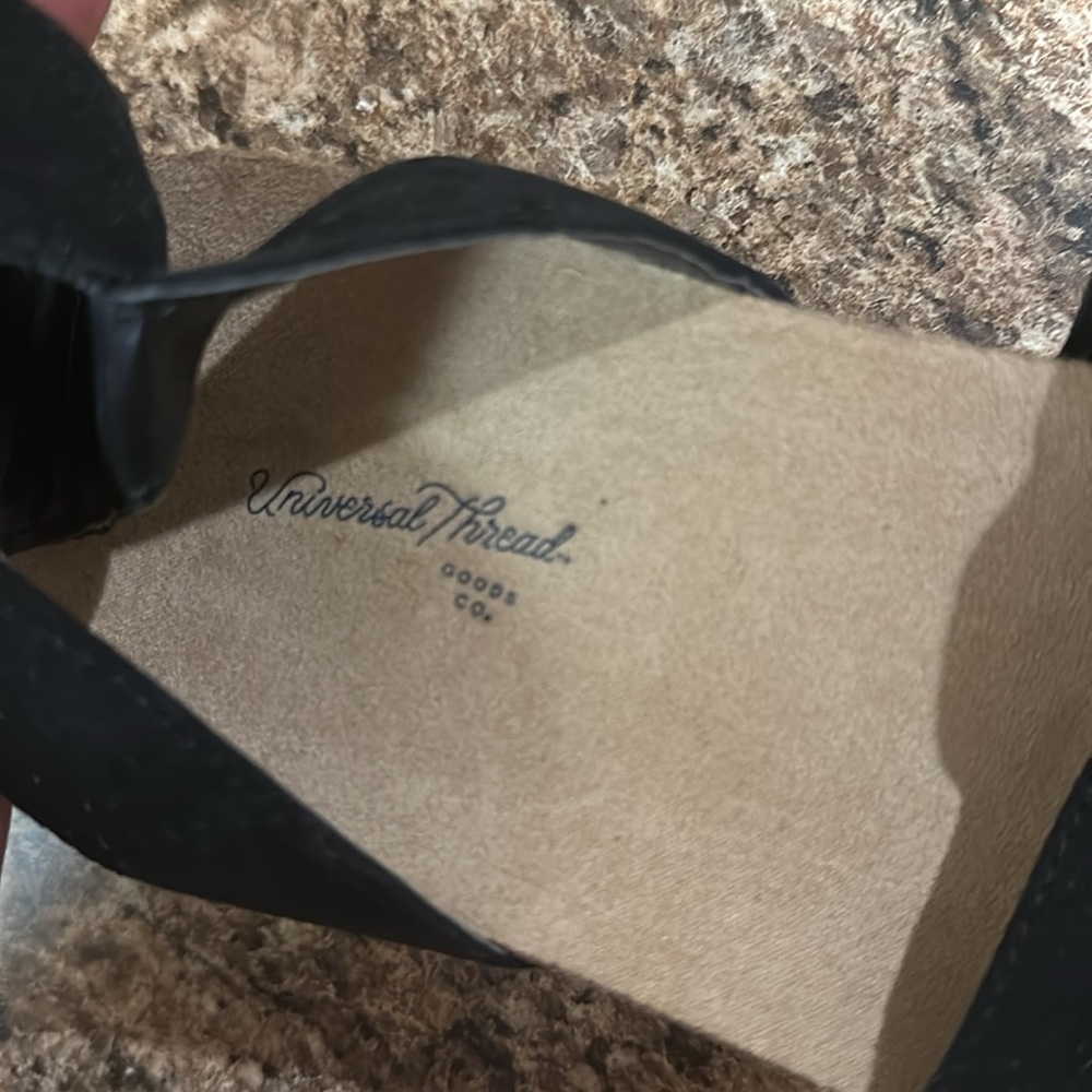 Universal Threads Black And Tan Platform Sandals,… - image 4